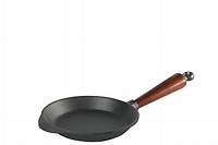 Gusseisen Pfanne mit Holzgriff 18 cm - Skeppshult 0180-T
