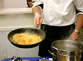 Gusseisen Bratpfannen von Skeppshult und Le Creuset